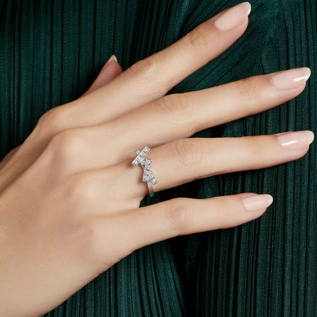 Threads Diamond Mini Ring
