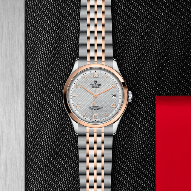TUDOR 1926 M91451 0001 Flatlay