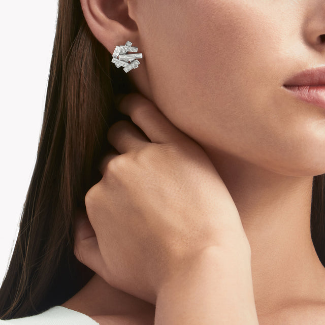 Threads Diamond Stud Earrings
