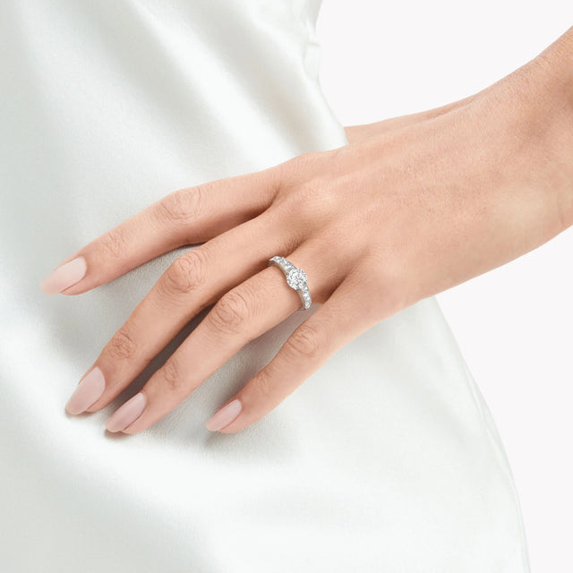 Laurence Graff Signature Round Diamond Engagement Ring